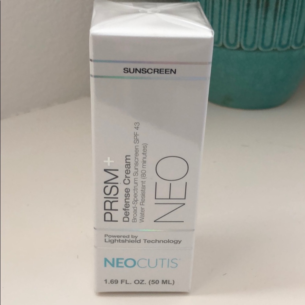 NEOCUTIS PRISM DEFENSE SUNCREEN SPF 43